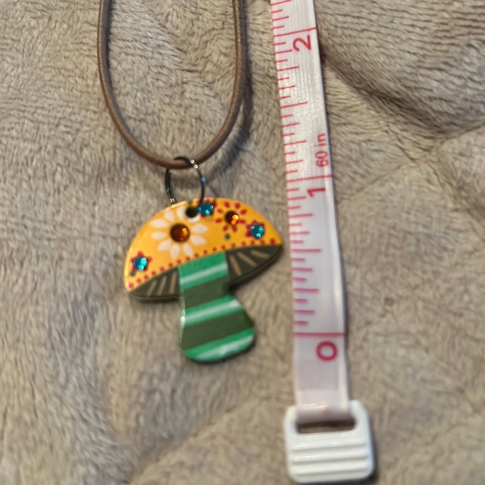 Natural Life Mushroom necklace. EUC!!